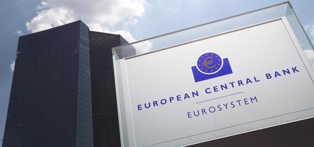 Annual growth rate of deposits in EU plunges 7% in October